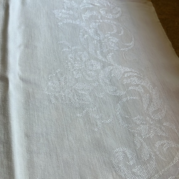 Other - Vintage White Tablecloth